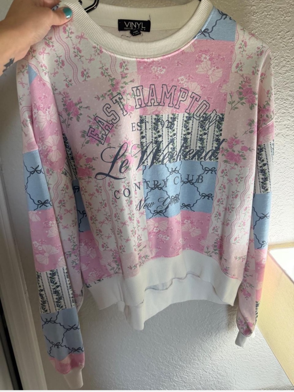 Pink & Light Blue Patchwork Sweatshirt - East Hampton Graphic
size xs
